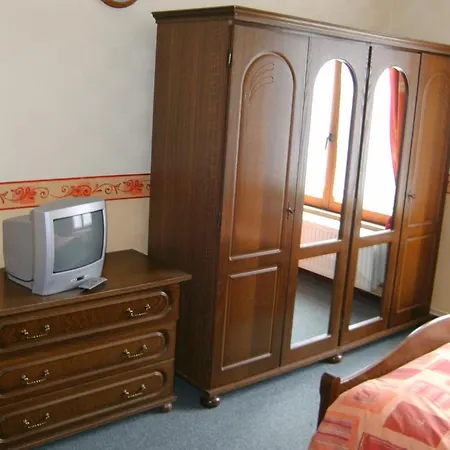 Le Petit Normand Bed and Breakfast