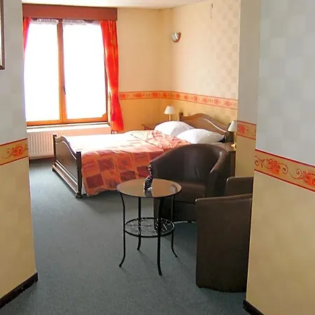 Le Petit Normand Bed & Breakfast 3*