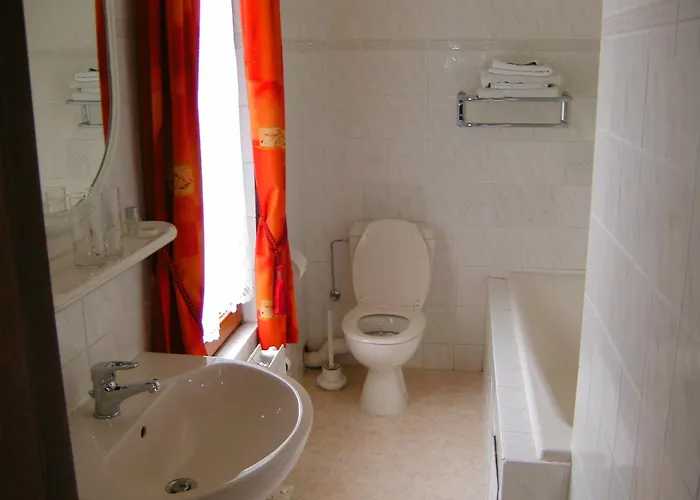 לינה וארוחת בוקר Le Petit Normand